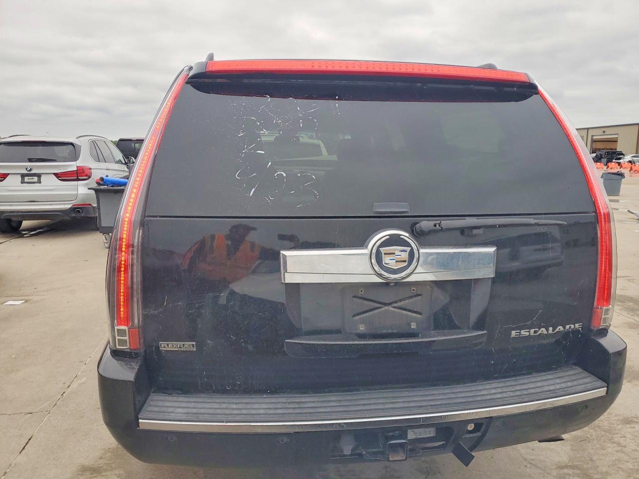 Cadillac Escalade Esv Luxury