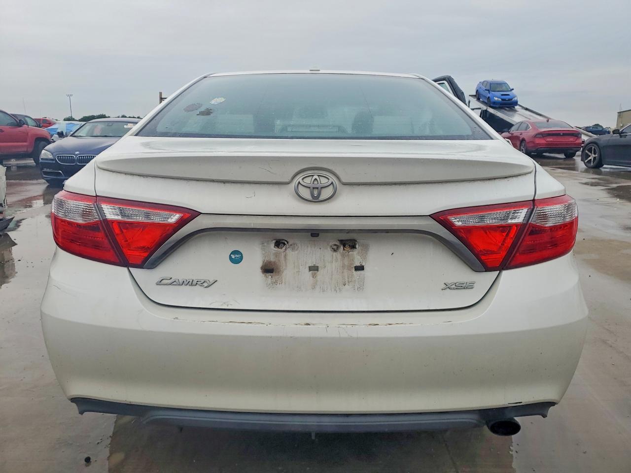Toyota Camry Xse