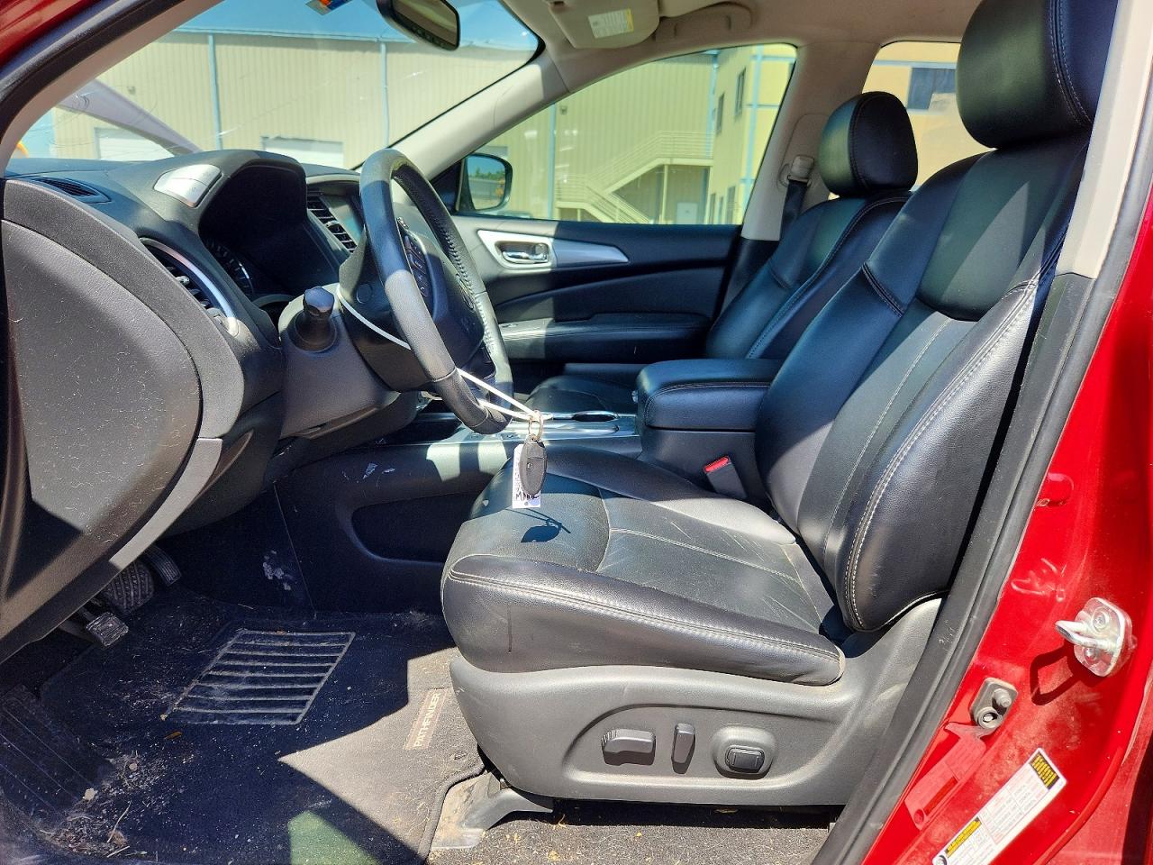 Nissan Pathfinder Sl