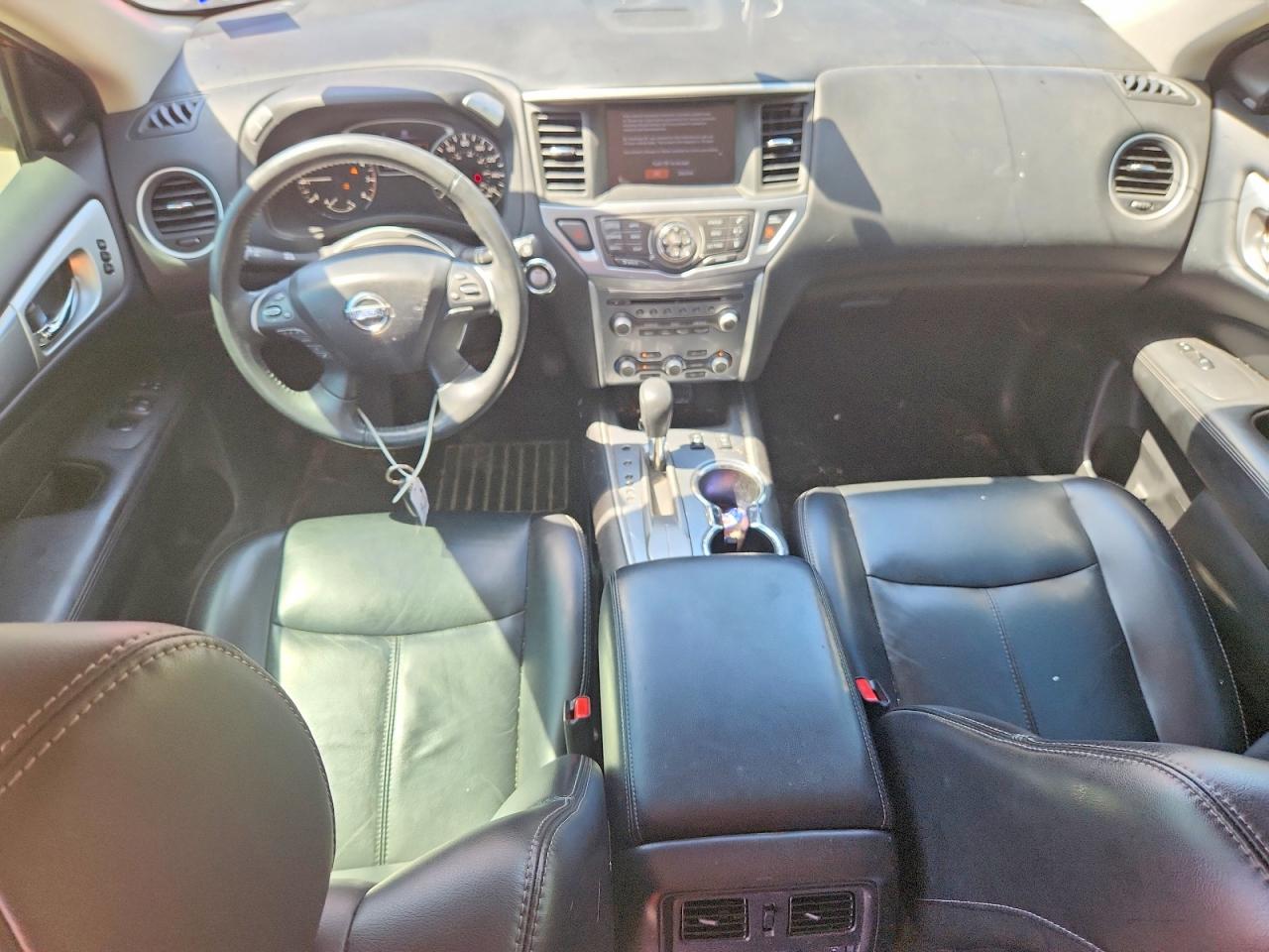 Nissan Pathfinder Sl