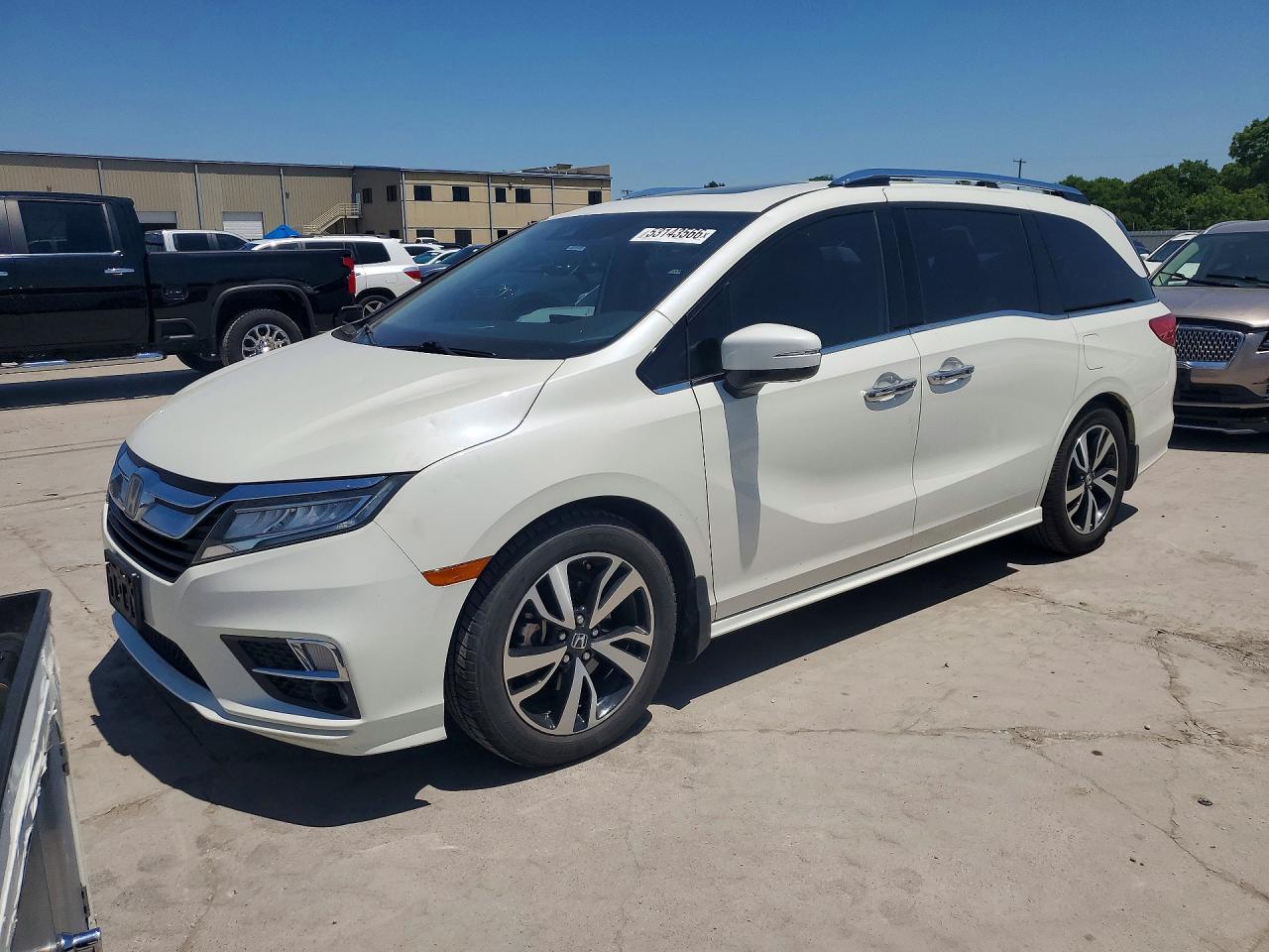Salvage Honda Odyssey Image