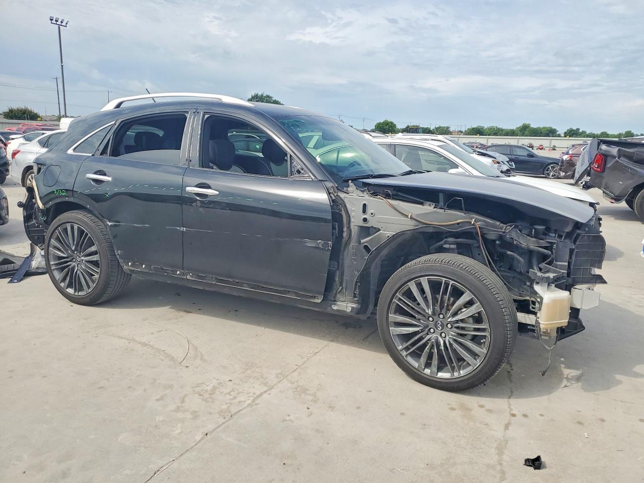 INFINITI Qx Base