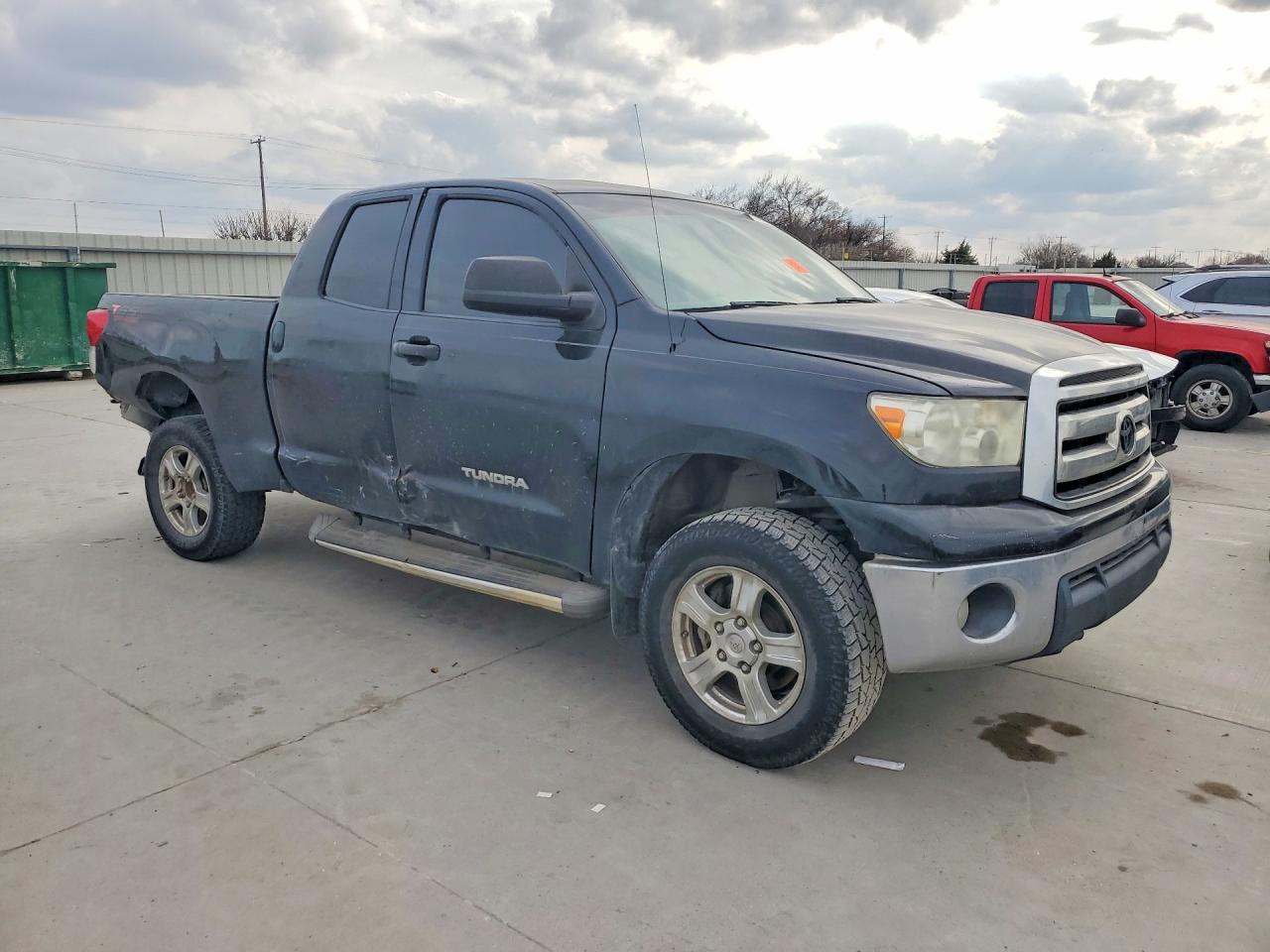 Toyota Tundra Double Cab Sr5