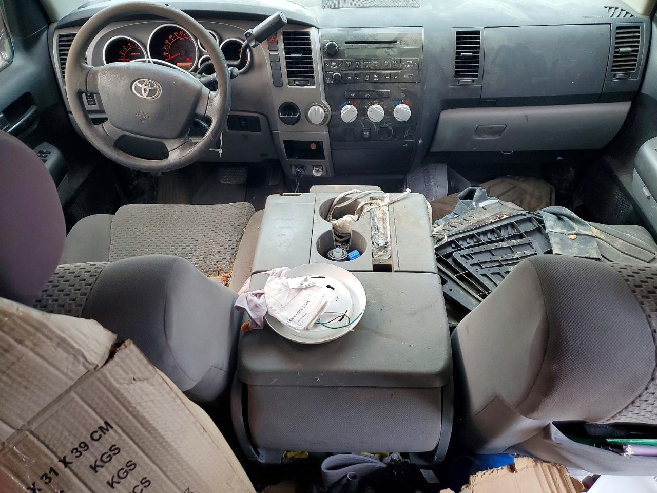 Toyota Tundra Double Cab Sr5