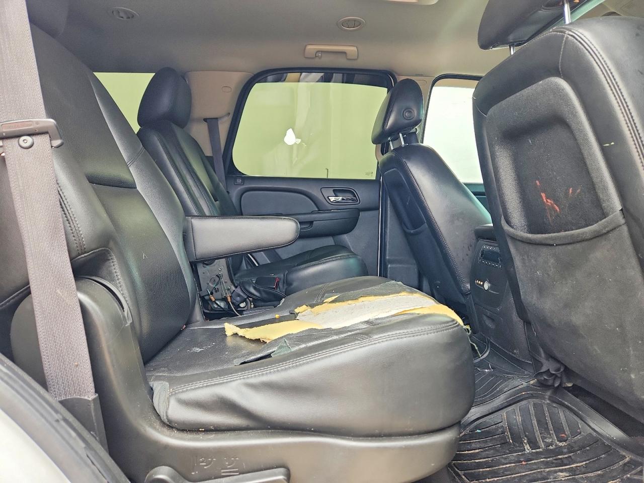 Chevrolet Tahoe C1500 Ls