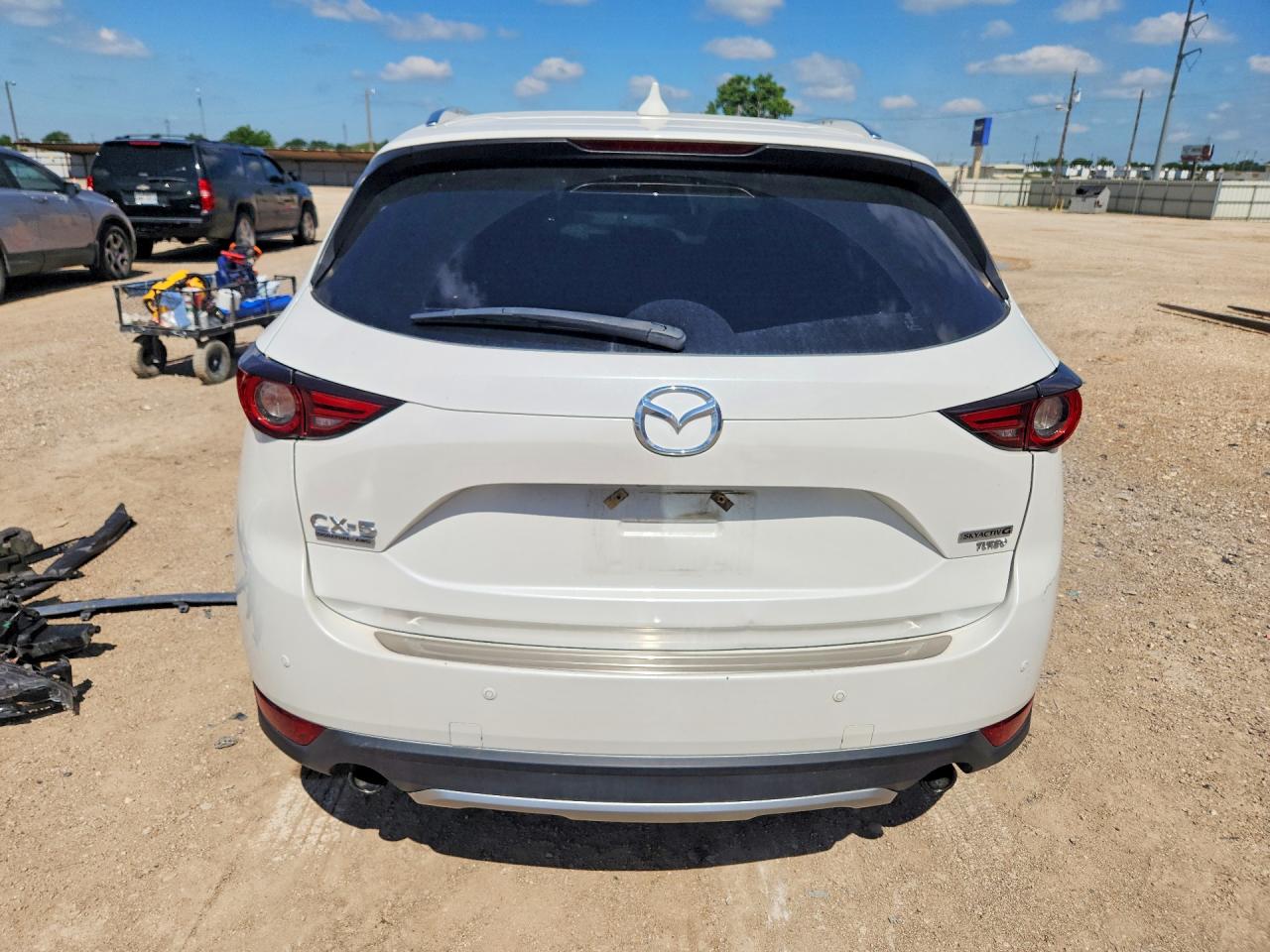 Mazda Cx Signature