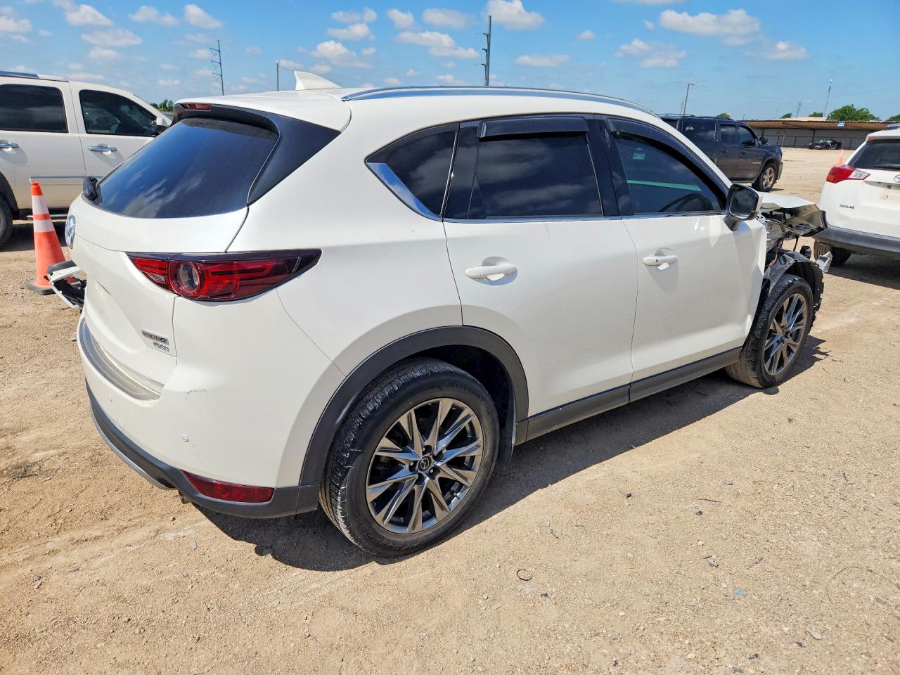 Mazda Cx Signature