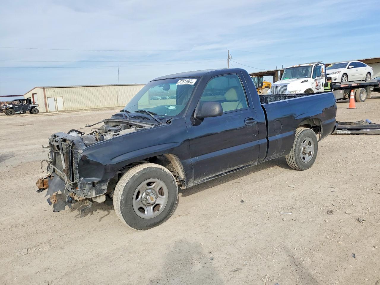Salvage Chevrolet Silverado Image
