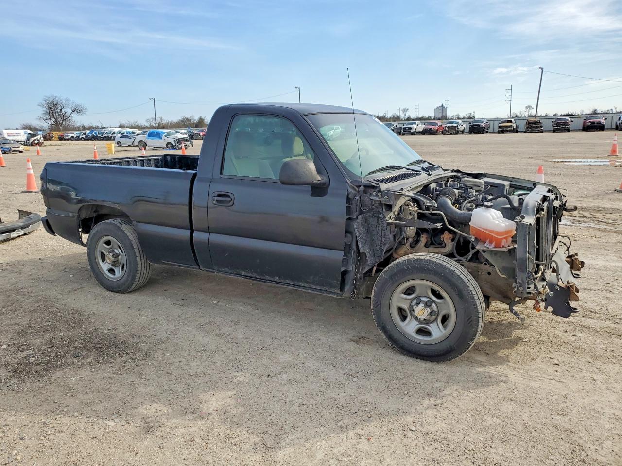Chevrolet Silverado C1500