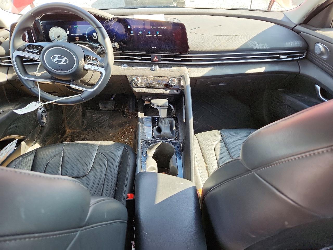 Hyundai ELANTRA Limited