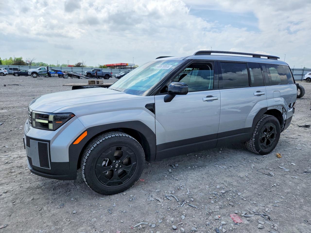 Salvage Hyundai SANTA FE Image