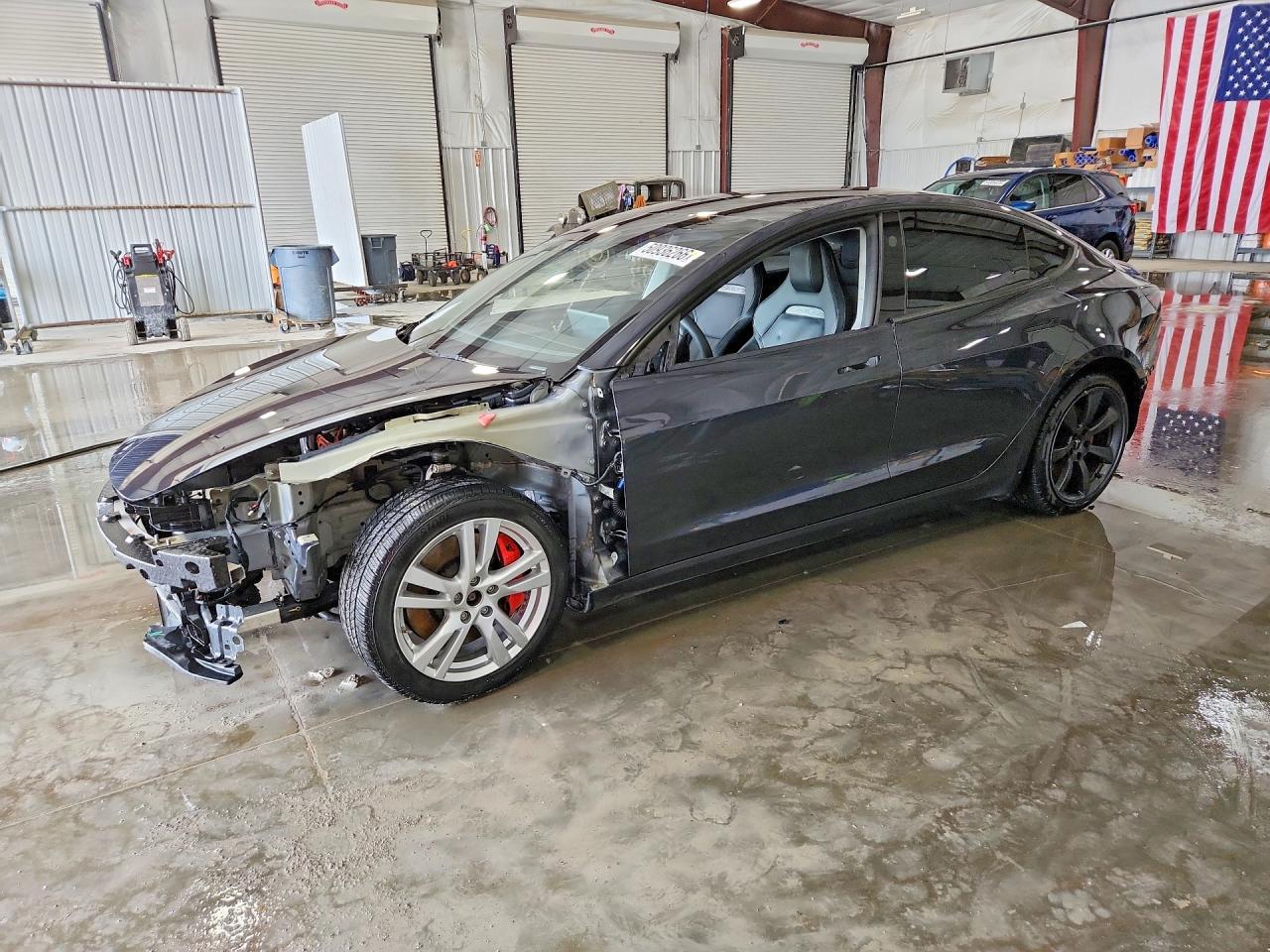 Salvage Tesla Model 3 Image