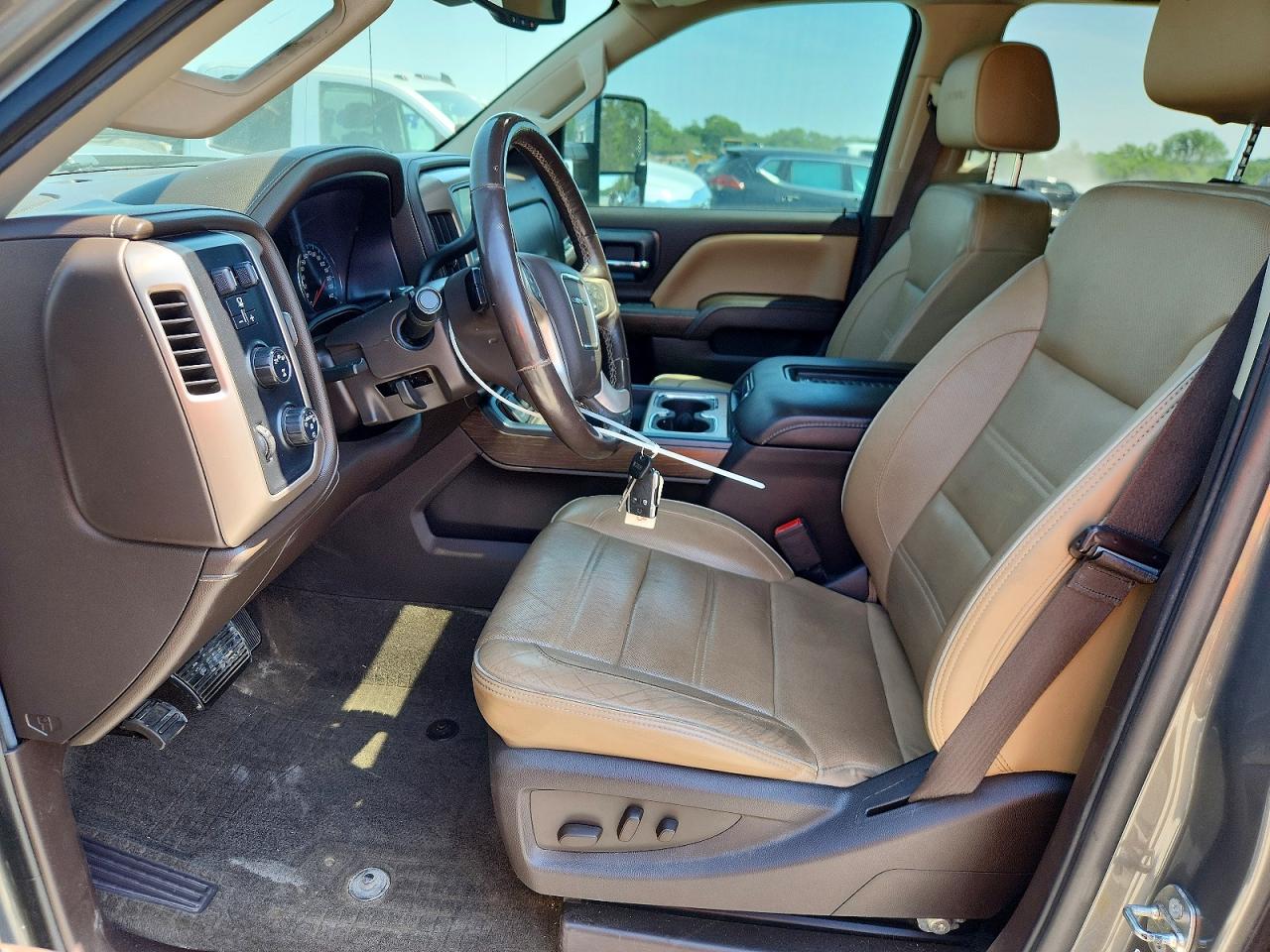 GMC Sierra K2500 Denali