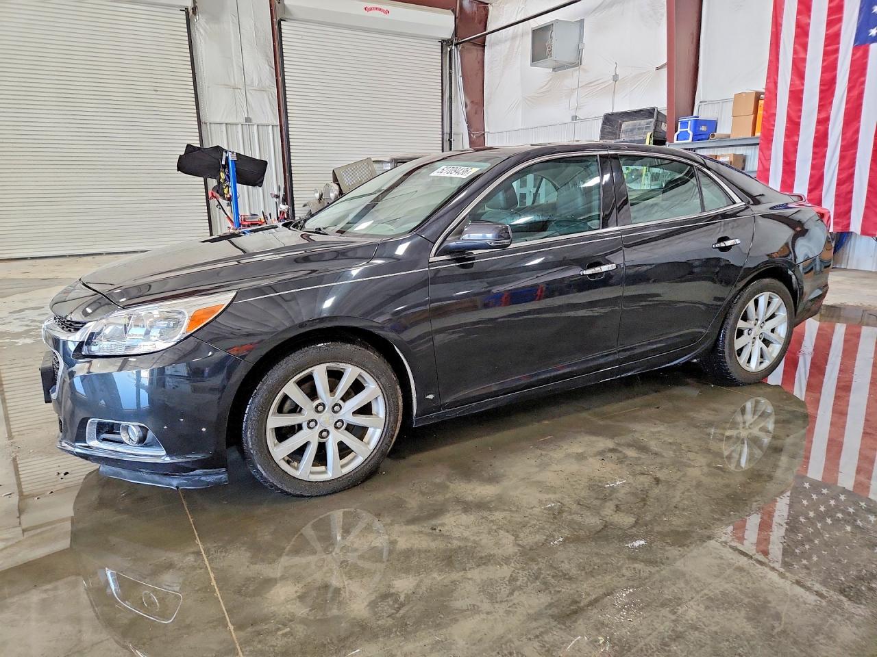 Salvage Chevrolet Malibu Image