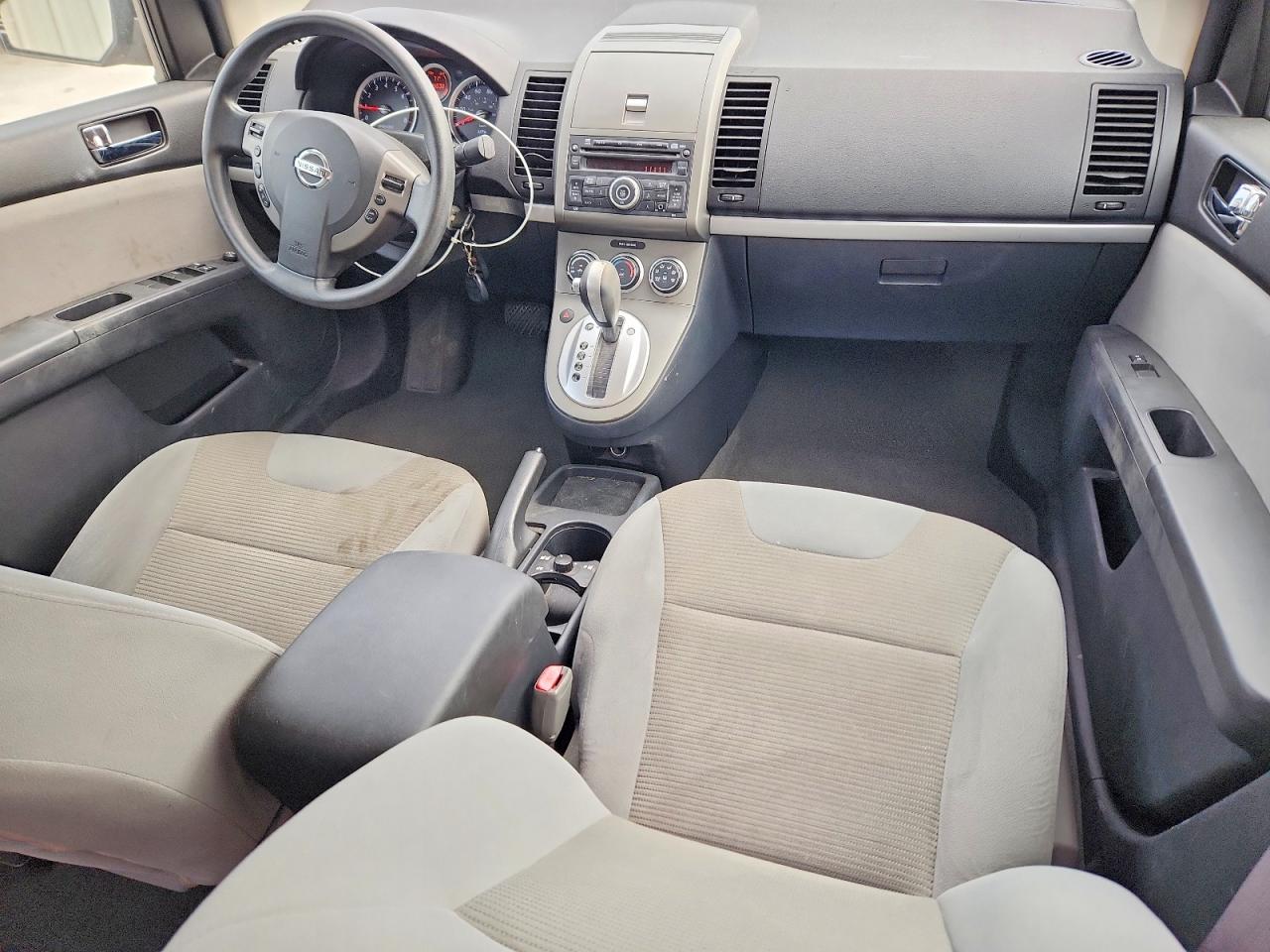 Nissan Sentra 2.0