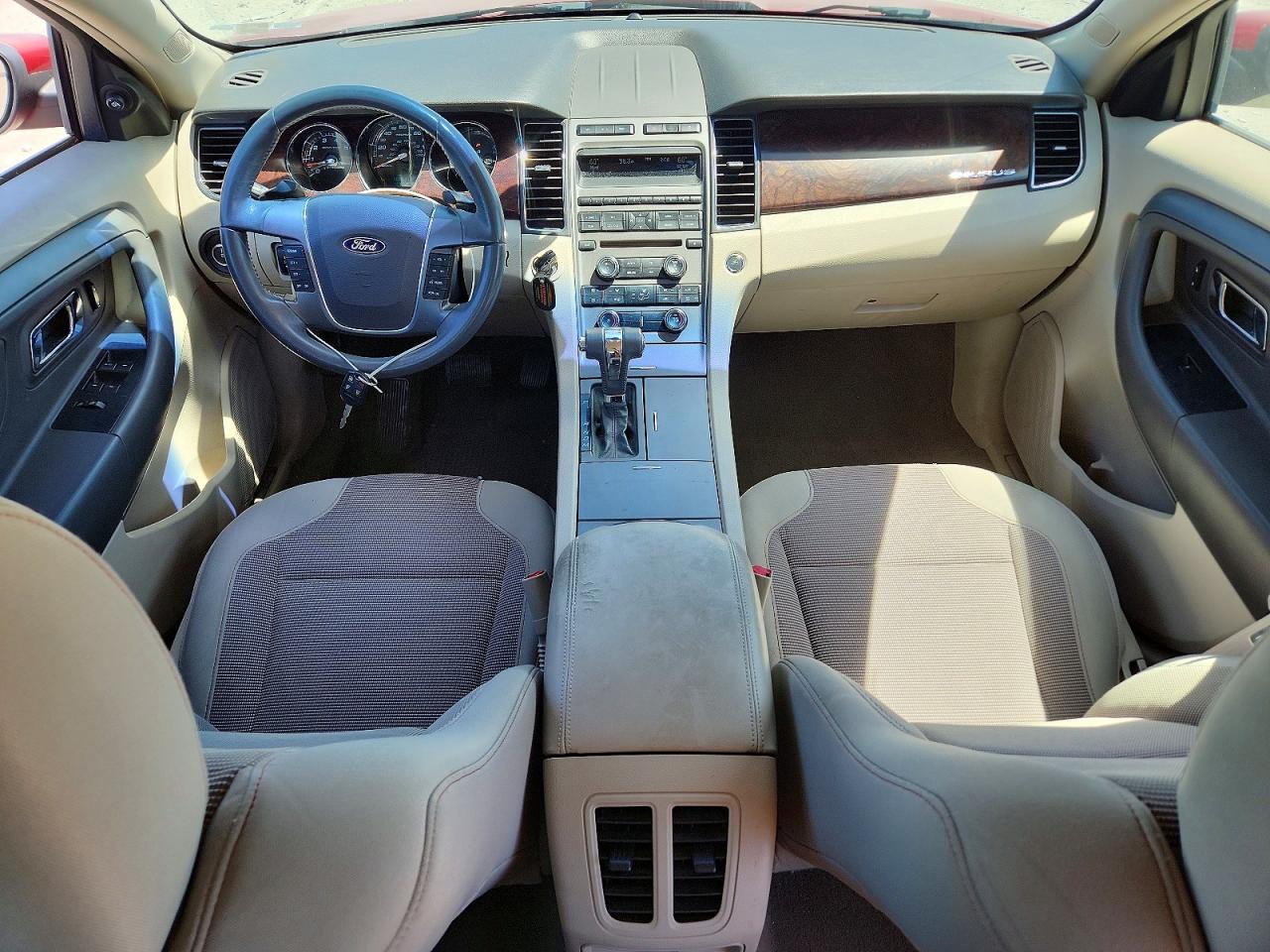 Ford Taurus Sel