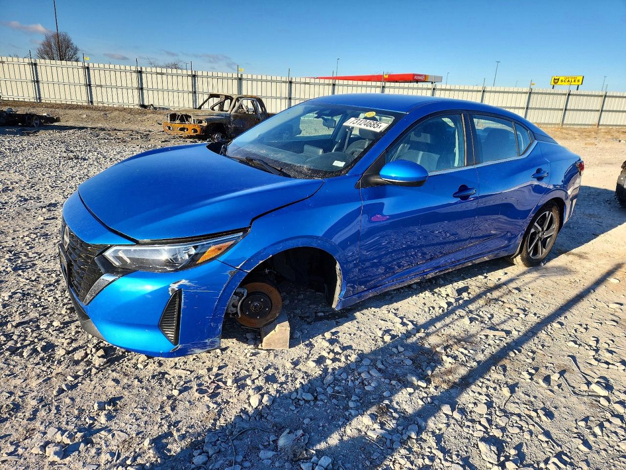 Salvage Nissan Sentra Image