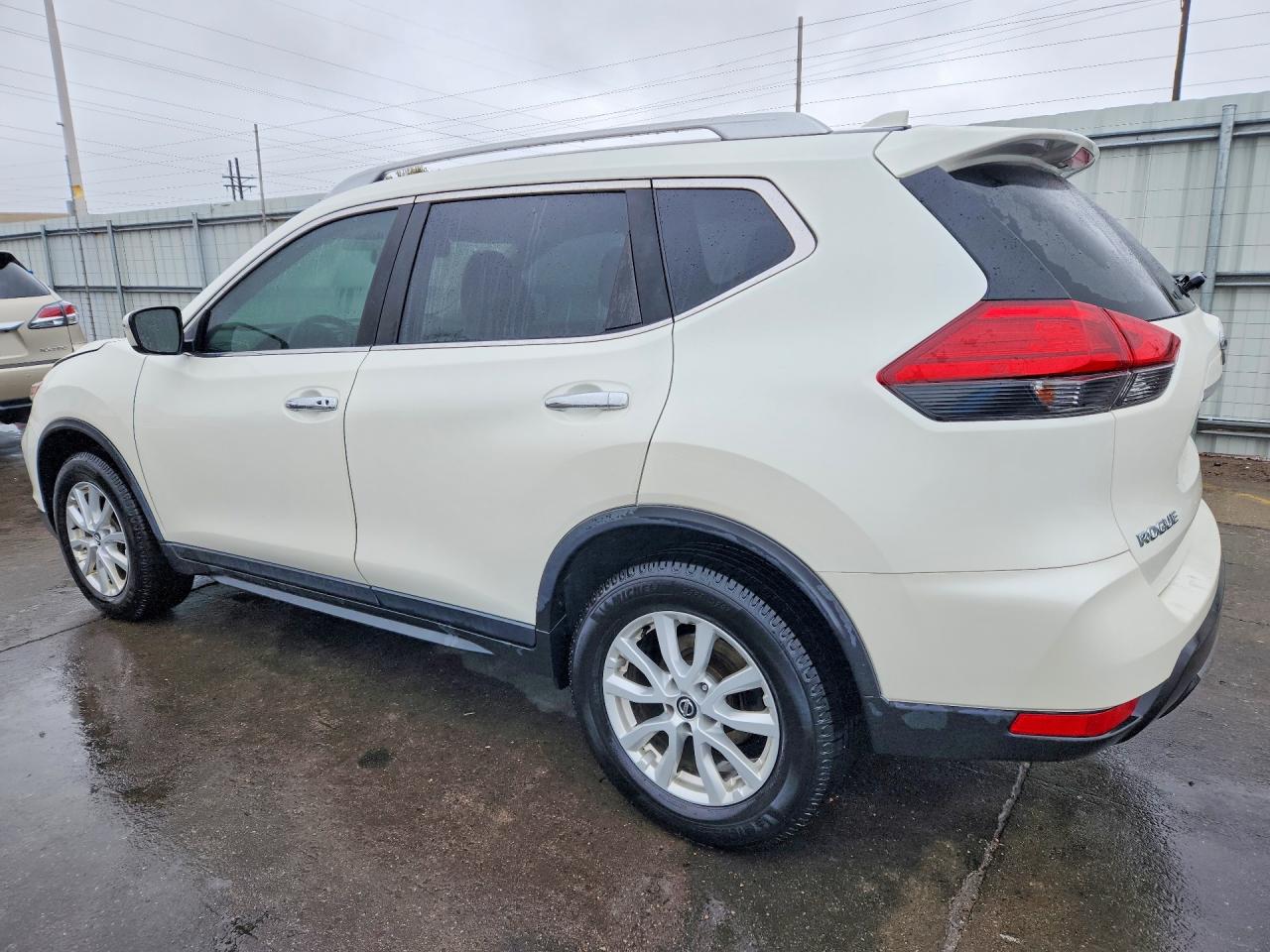 Nissan Rogue Sv