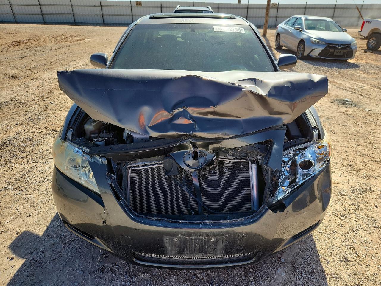 Toyota Camry Xle V6