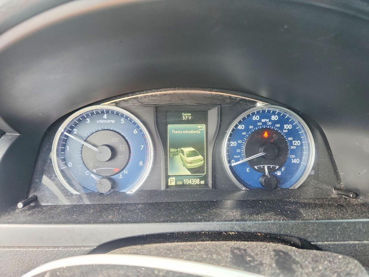 Toyota Camry Le