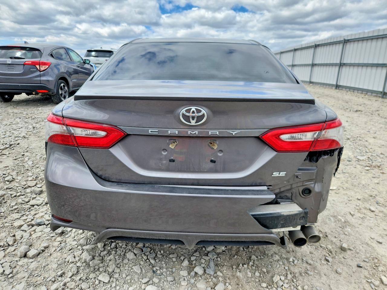 Toyota Camry Se