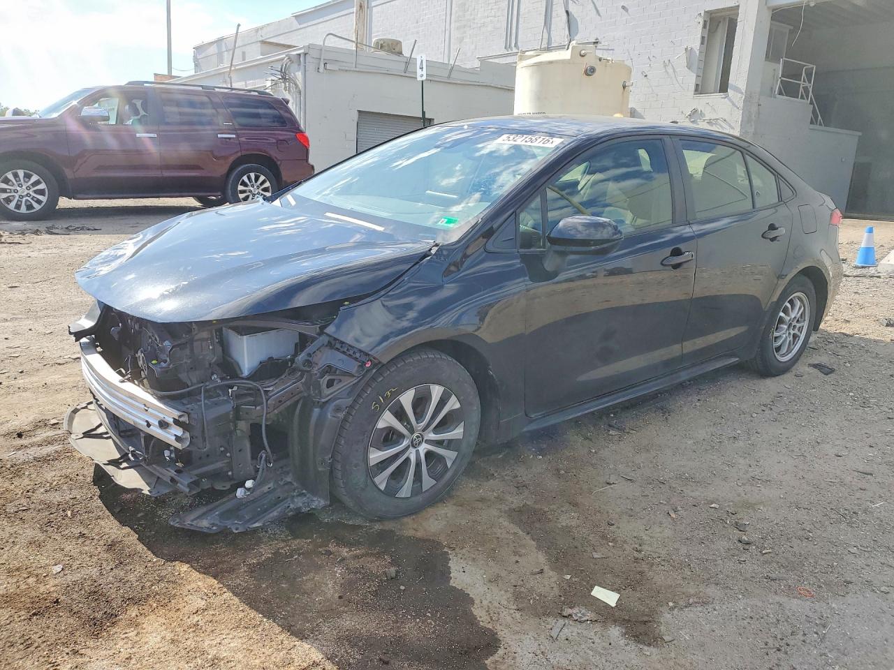 Salvage Toyota Corolla Image