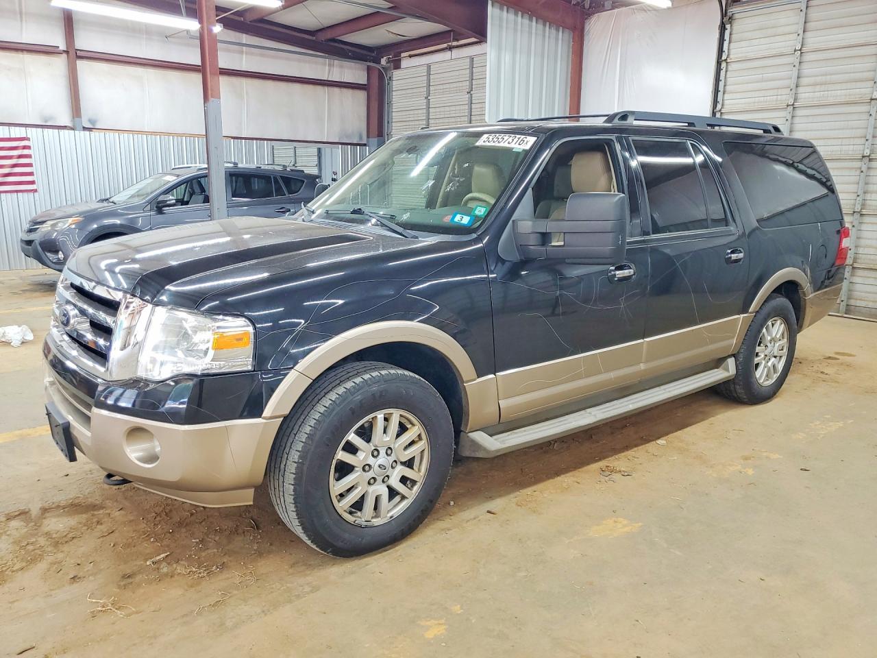 Salvage Ford Expedition Image