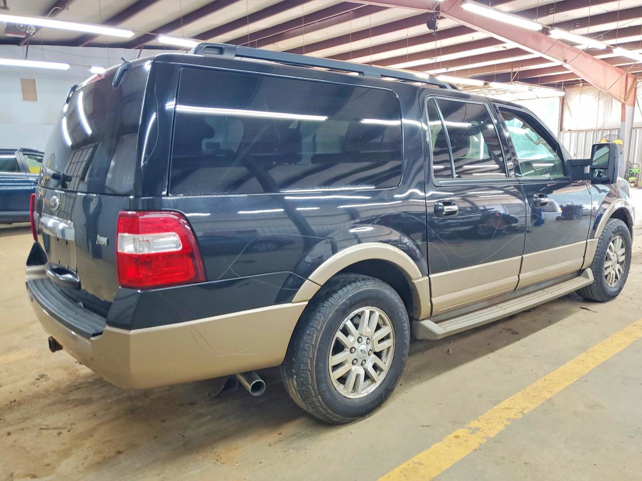 Ford Expedition El Xlt