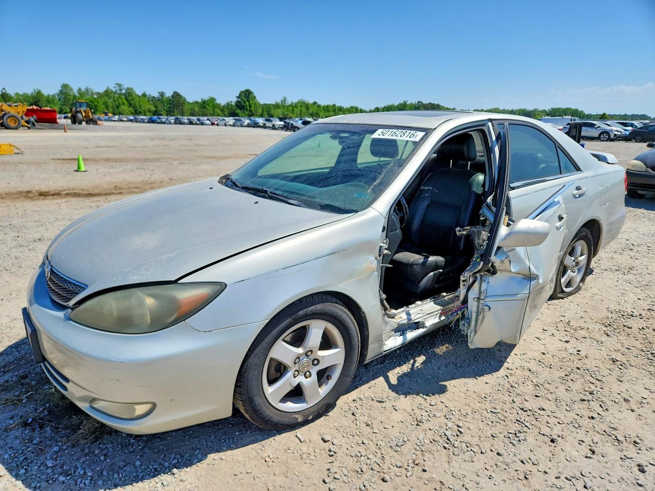 Salvage Toyota Camry Image