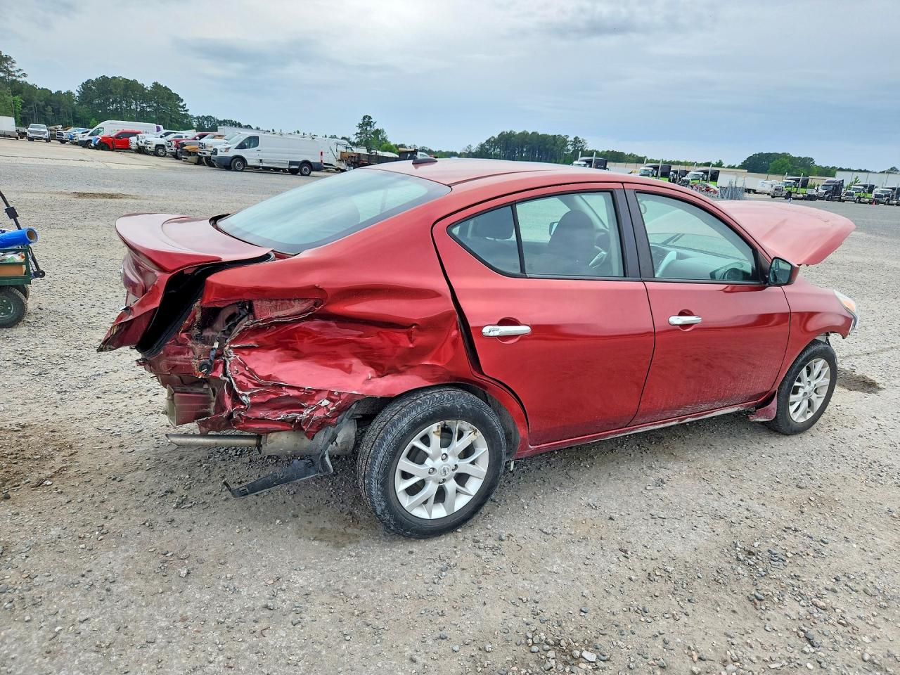 Nissan Versa 1.6 S