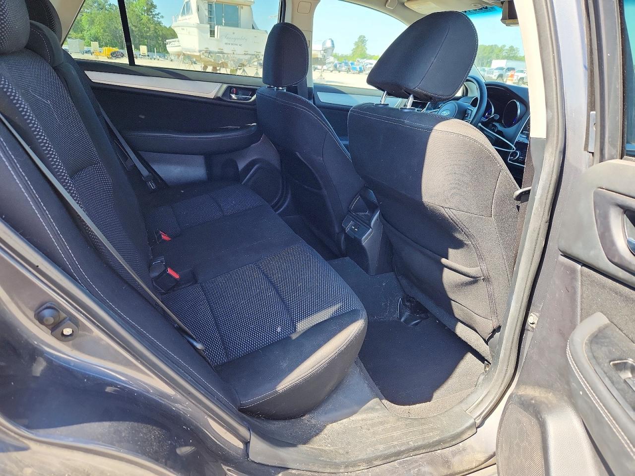 Subaru Outback 2.5i Premium
