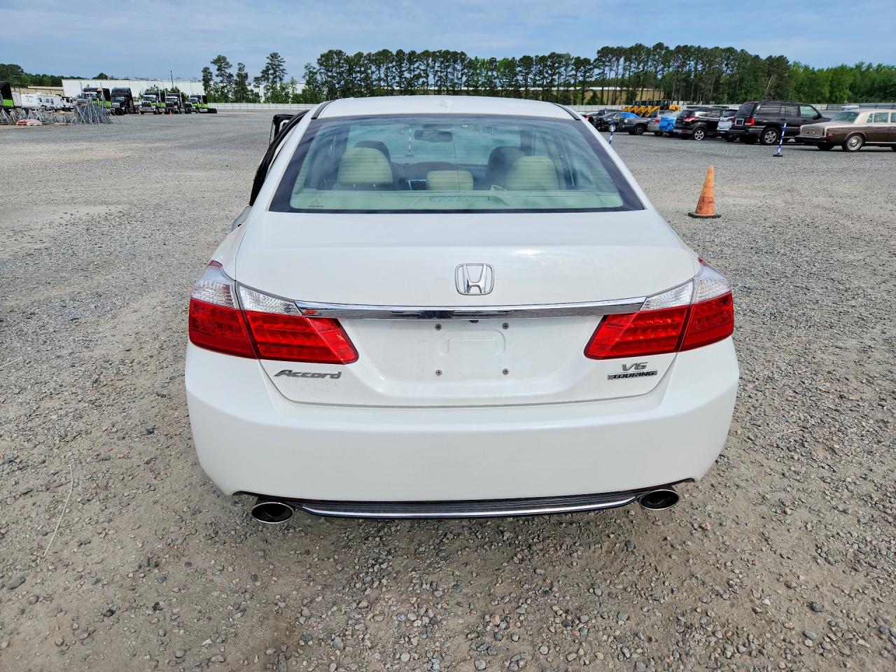 Honda Accord Touring