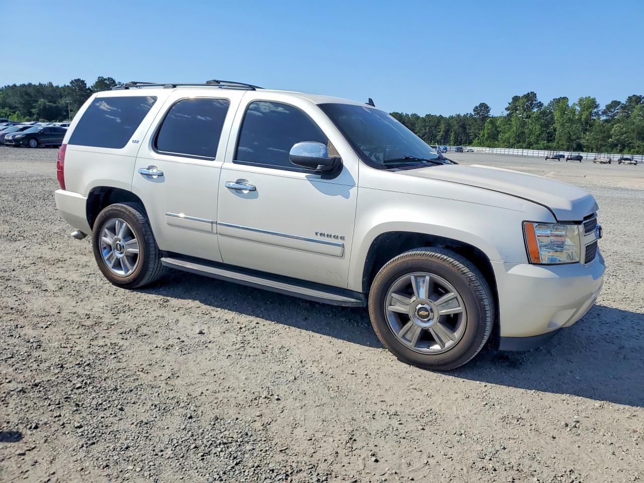 Chevrolet Tahoe C1500 Ltz