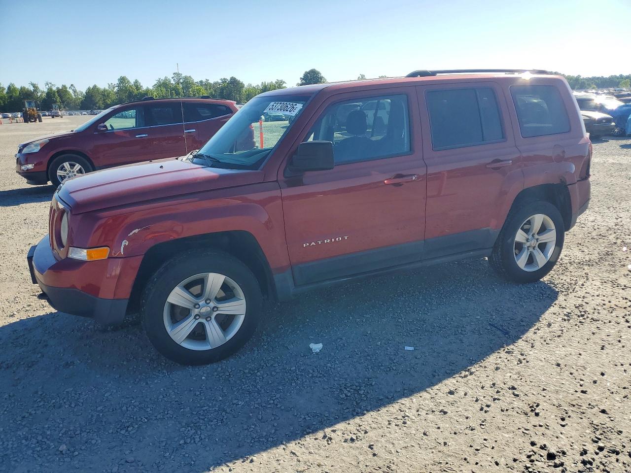 Salvage Jeep Patriot Image