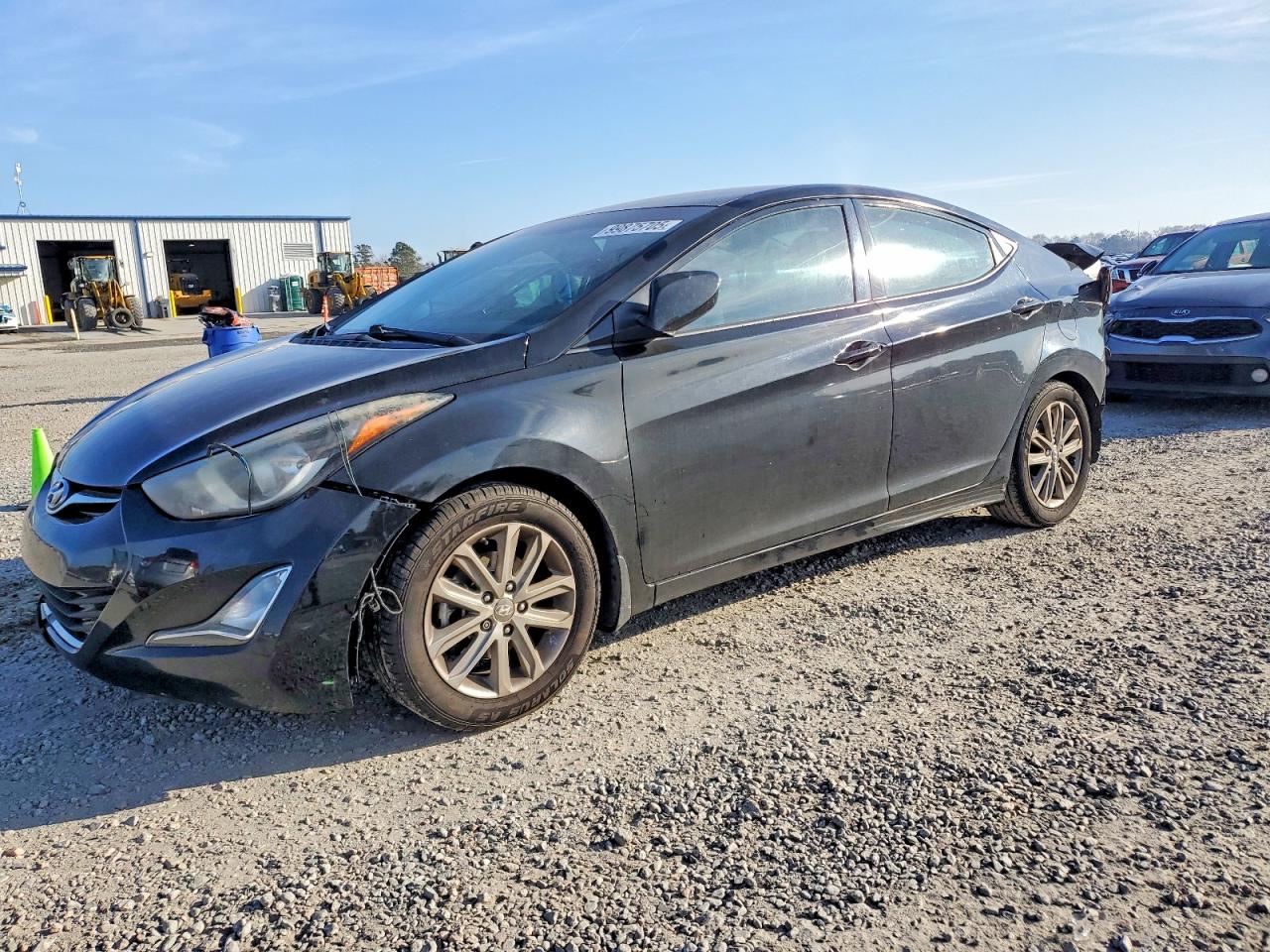 Salvage Hyundai ELANTRA Image
