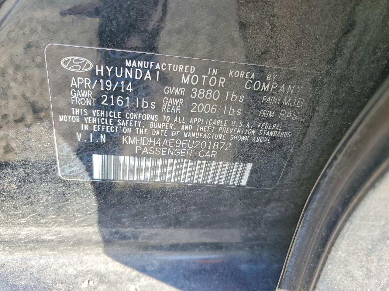 Hyundai ELANTRA