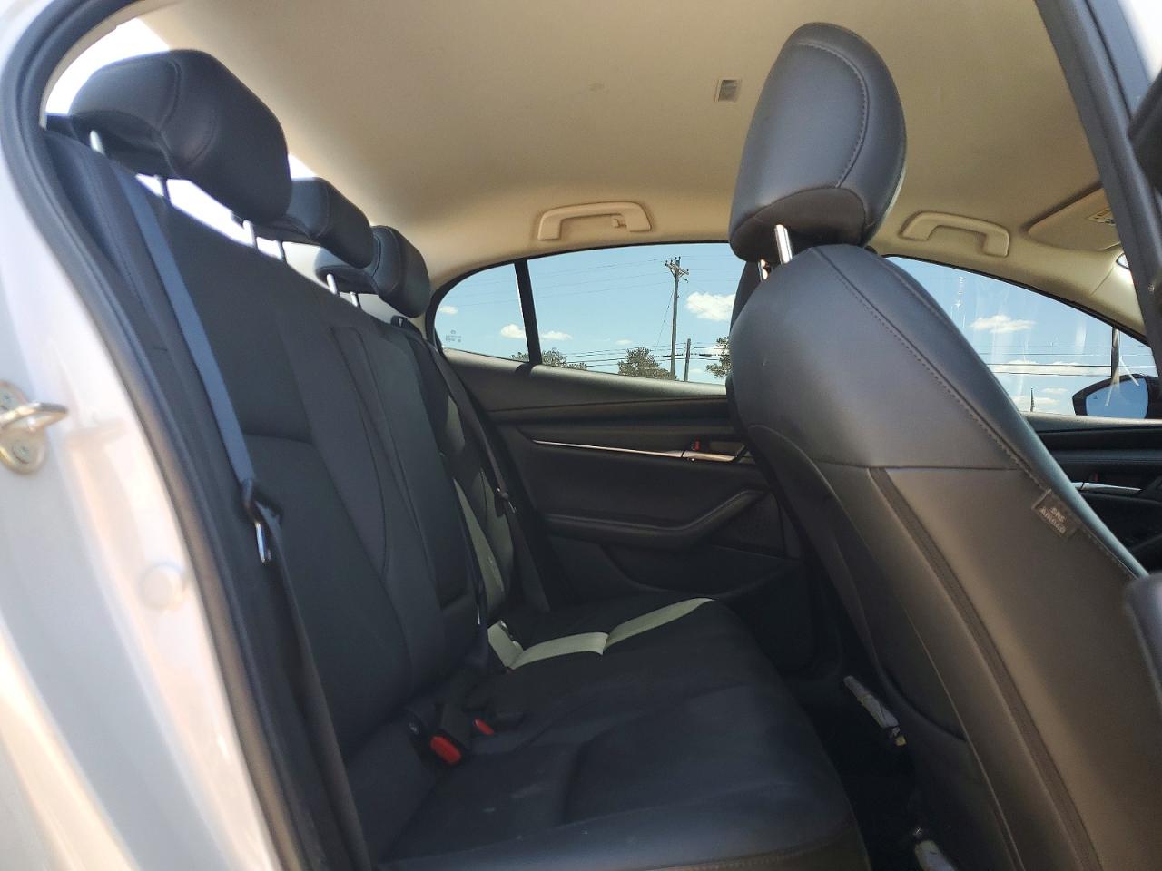 Mazda Mazda3 Select Sport