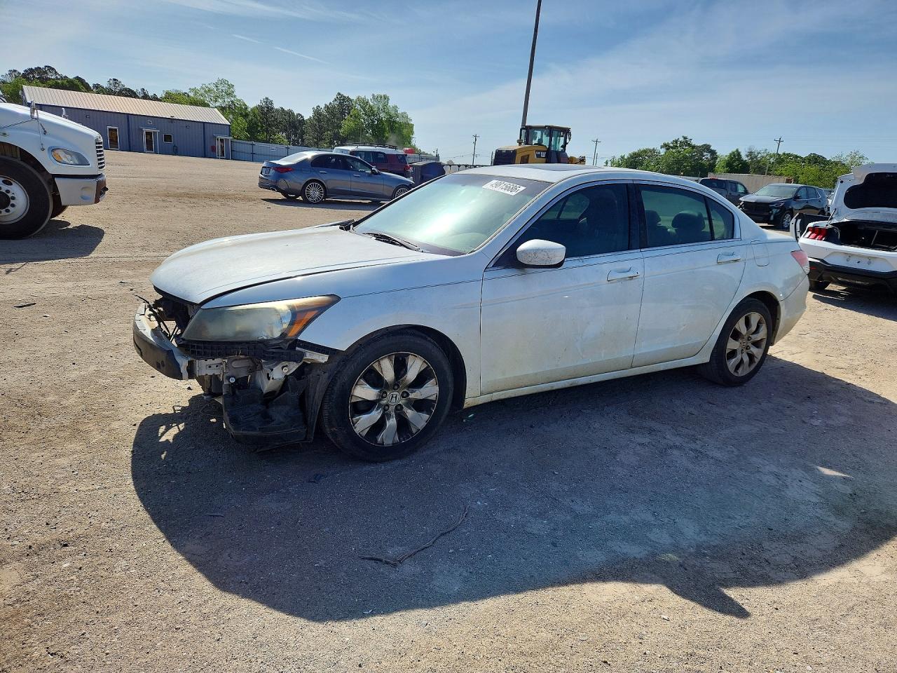 Salvage Honda Accord Image