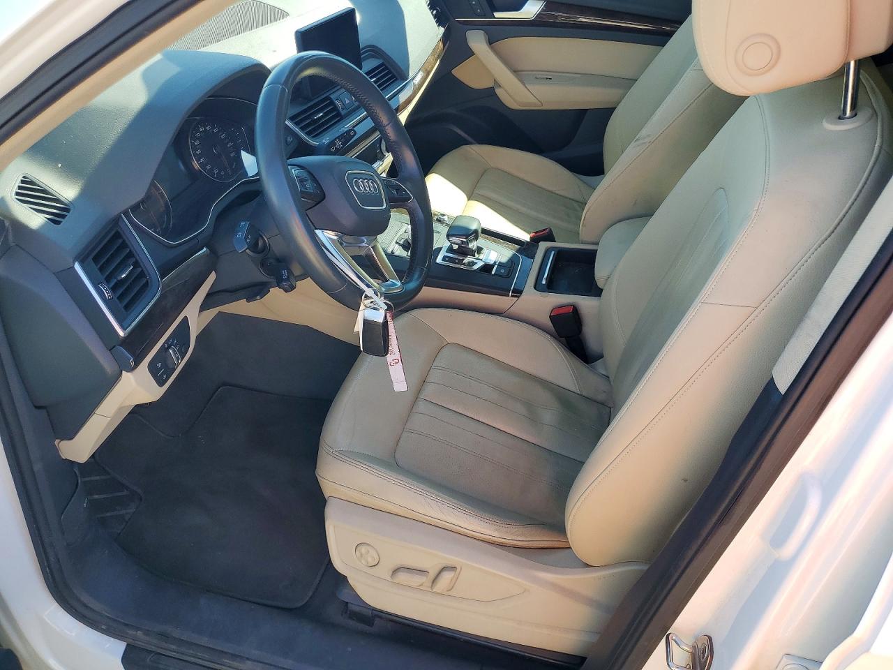 Audi Q5 Premium