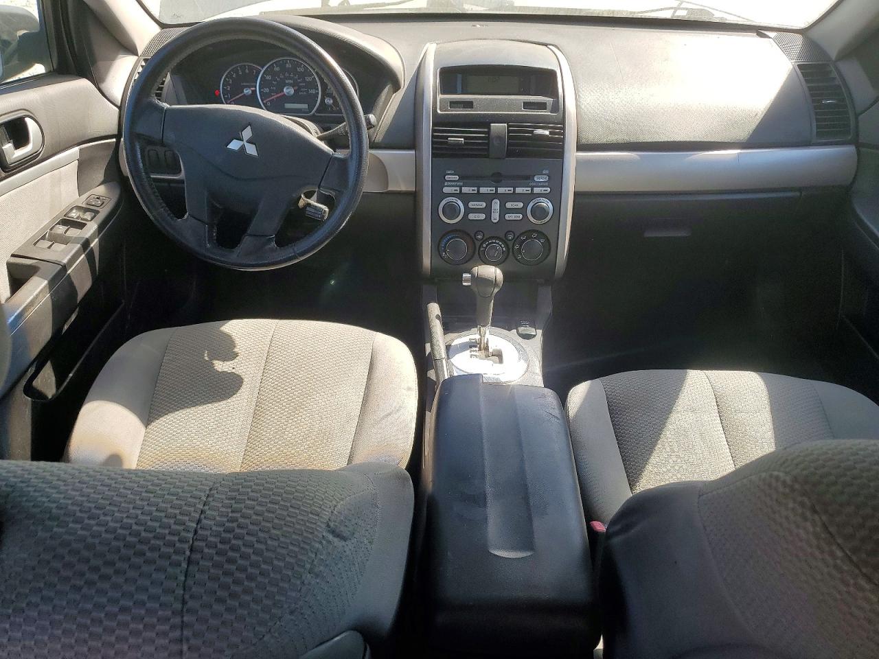 Mitsubishi Galant Es Premium