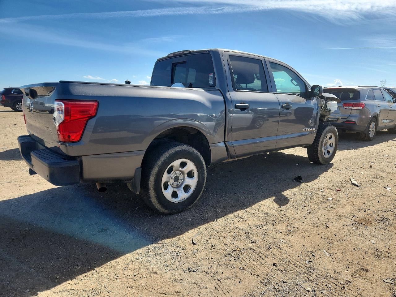 Nissan Titan S