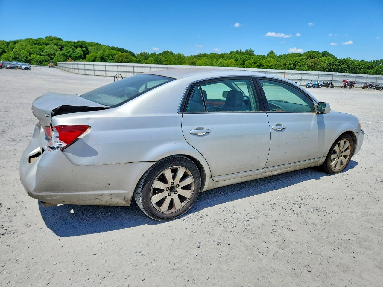 Toyota Avalon Xls