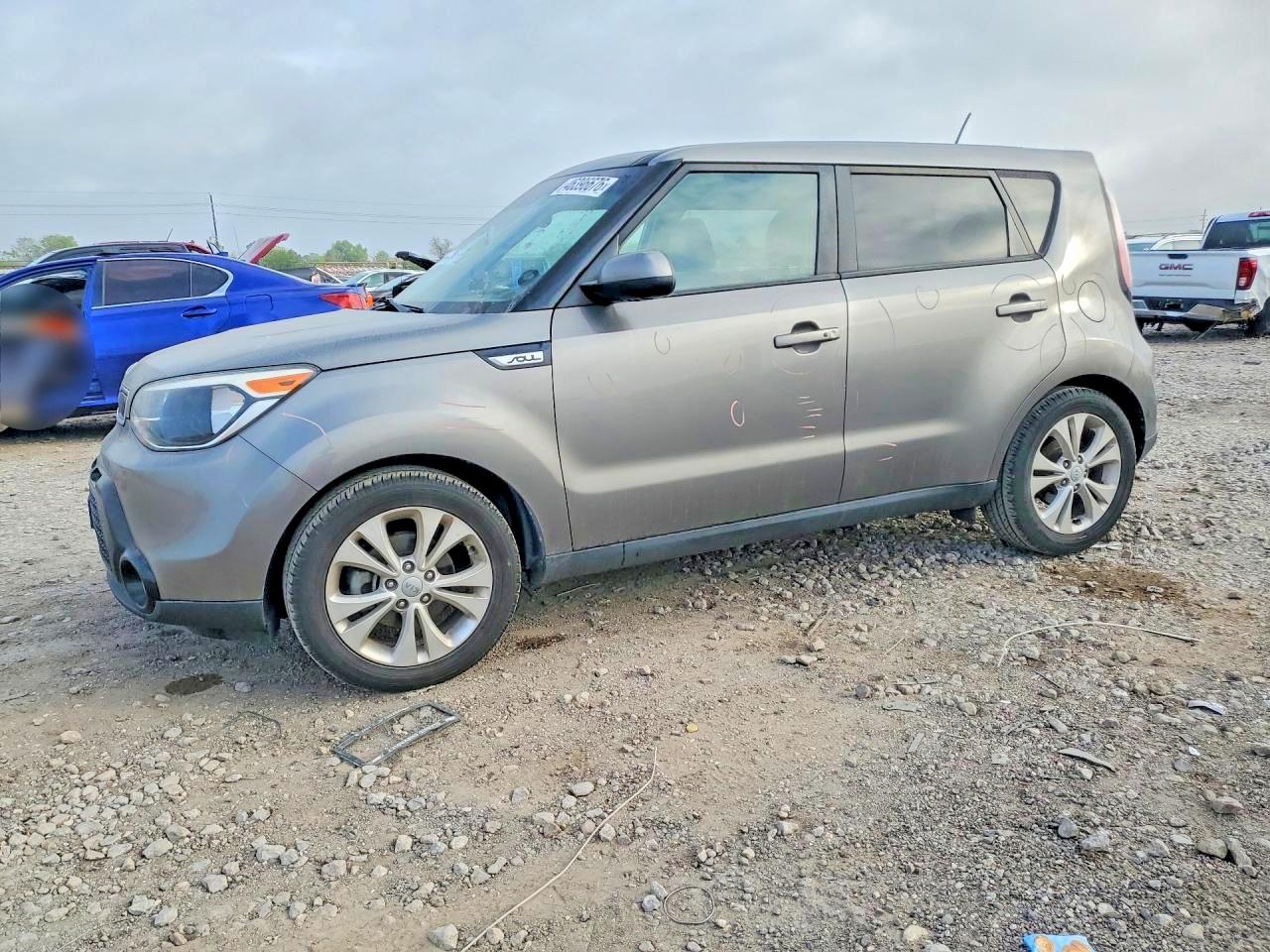 Salvage Kia Soul Image