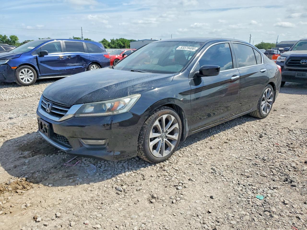 Salvage Honda Accord Image