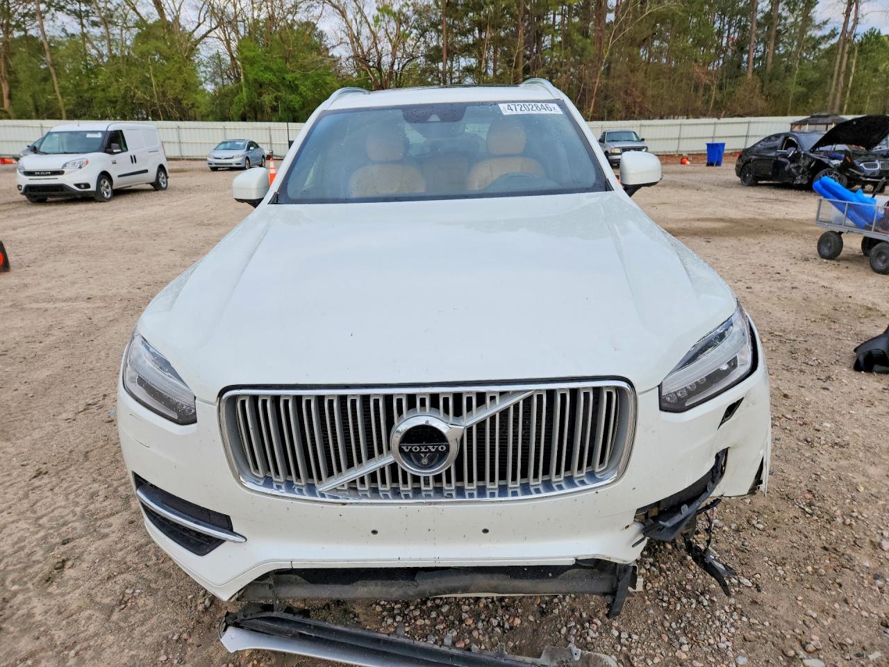 Volvo XC90 T6
