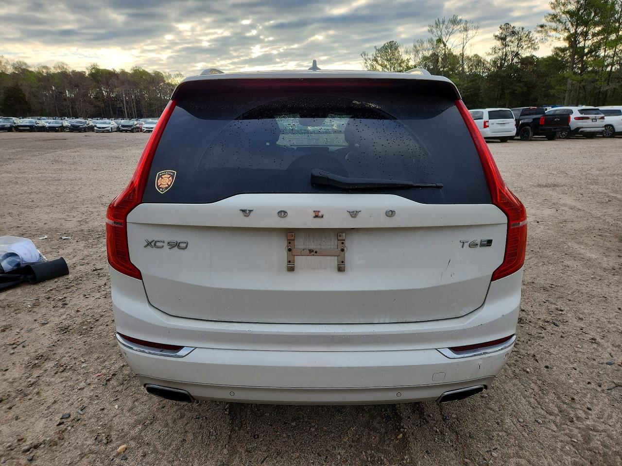 Volvo XC90 T6
