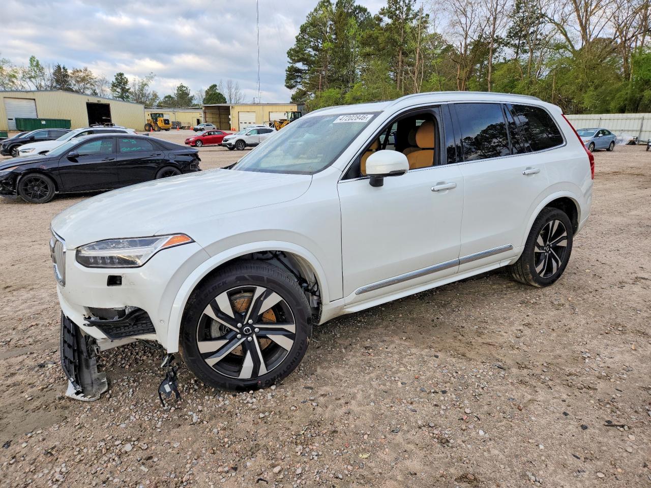 Salvage Volvo XC90 Image
