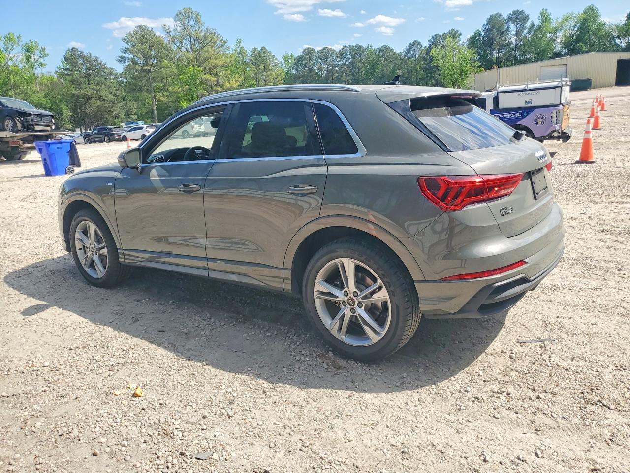 Audi Q3 Premium Plus S Line 45