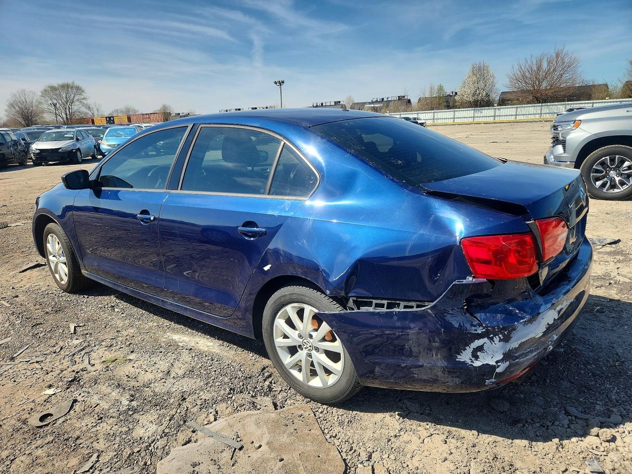 Volkswagen Jetta Base