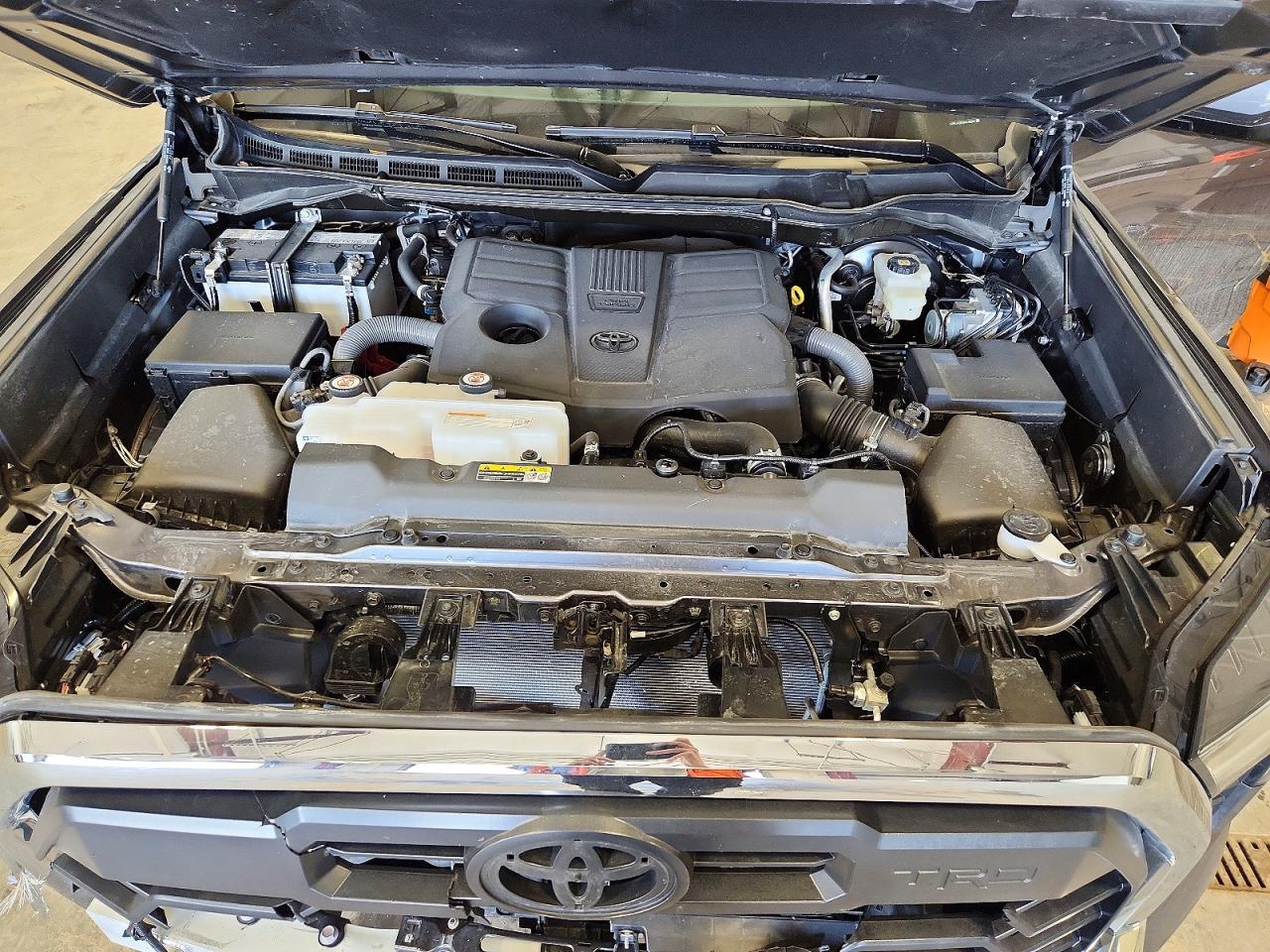 Toyota Tundra Sr5